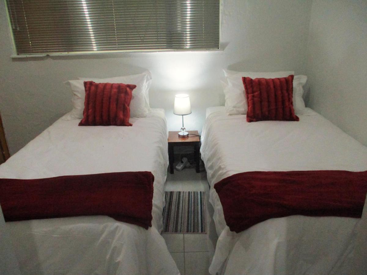 Lekker Rus Apartment Bloemfontein Luaran gambar