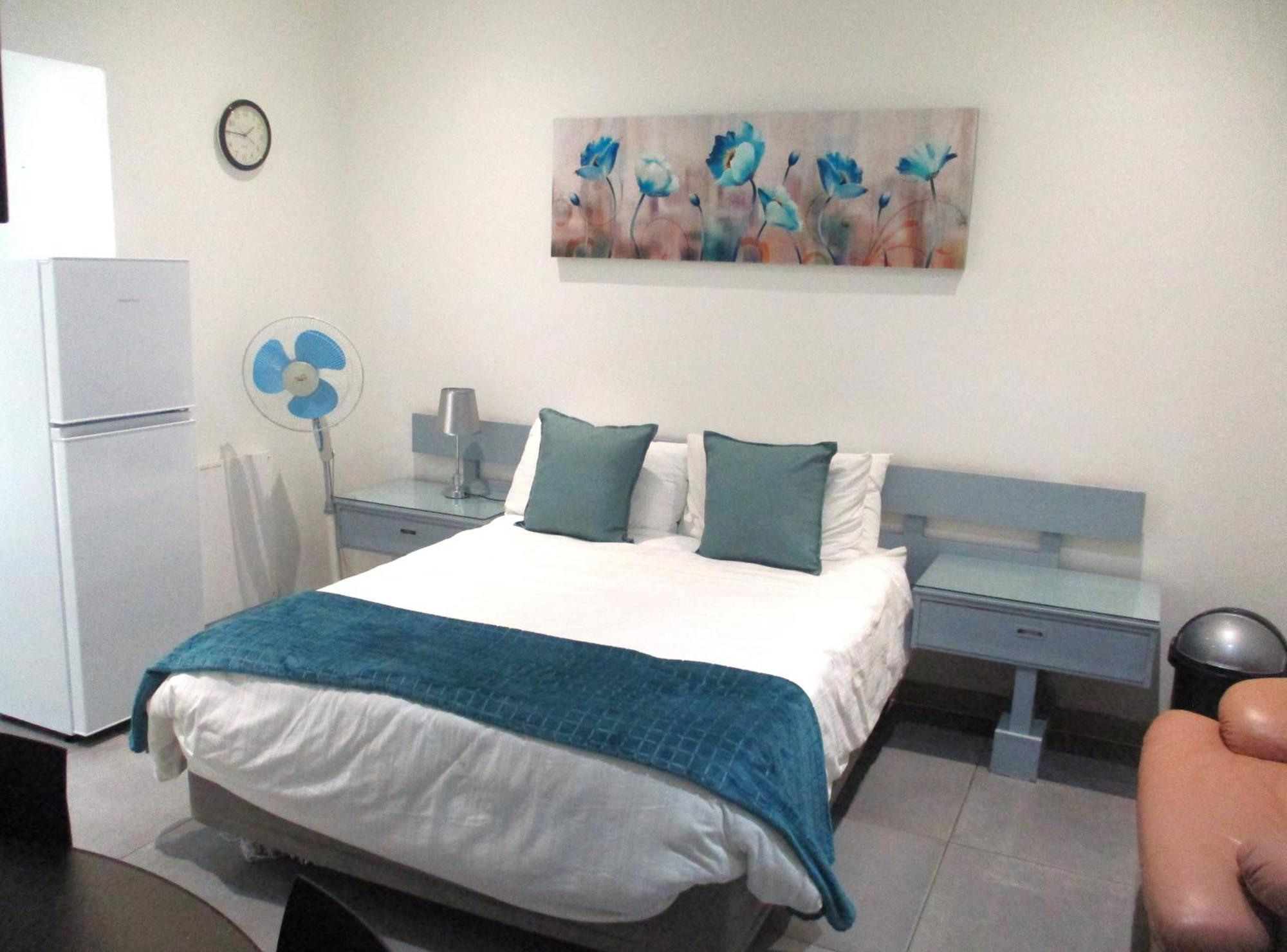 Lekker Rus Apartment Bloemfontein Luaran gambar