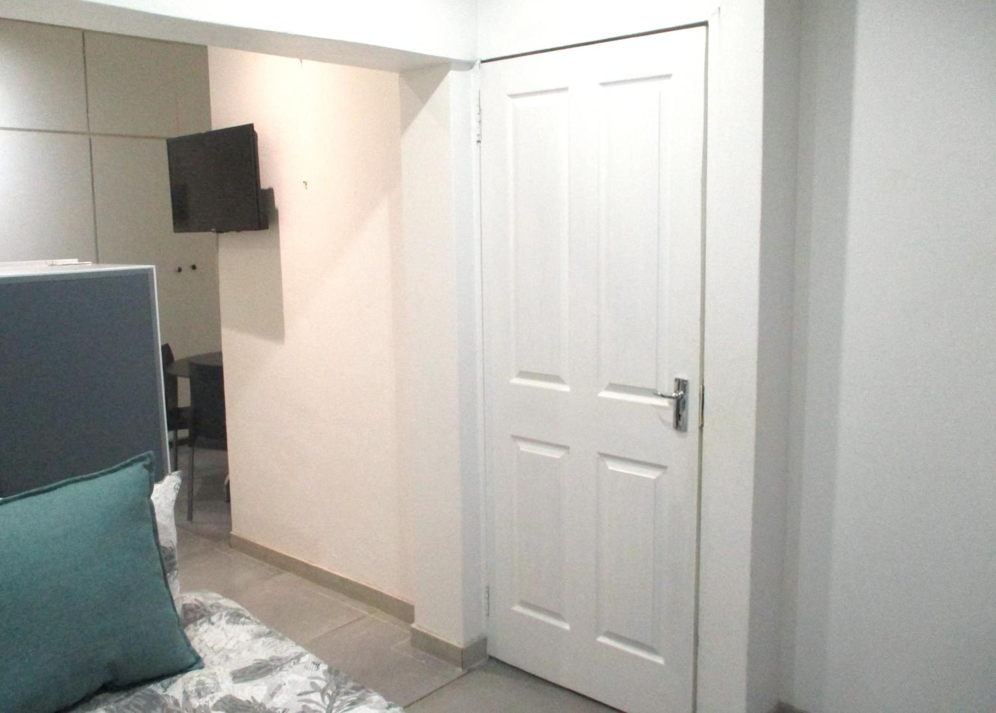 Lekker Rus Apartment Bloemfontein Luaran gambar